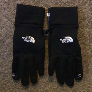 EUC North Face Etip UR powered gloves